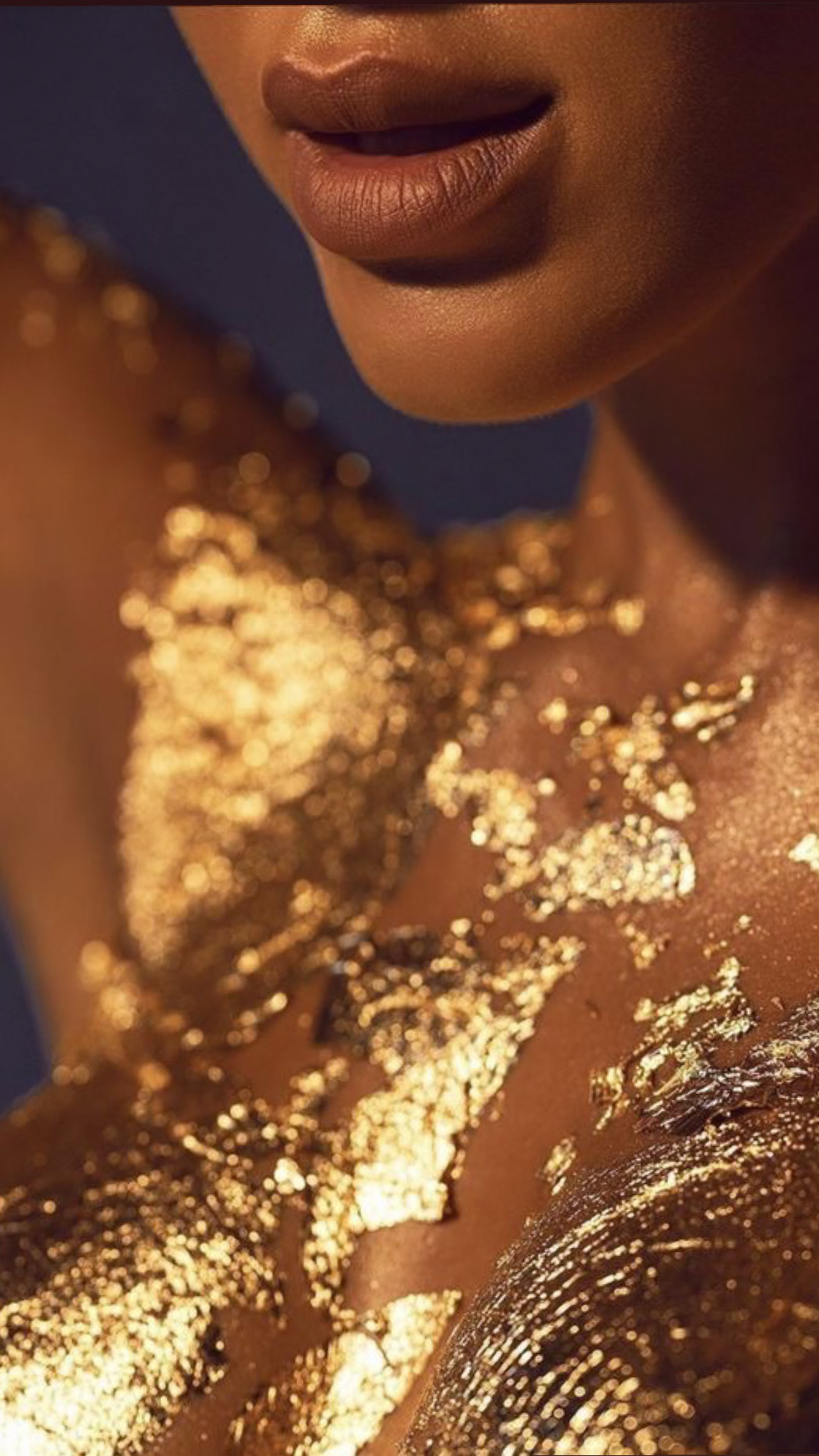 Folhas de ouro 24k — Black Shine